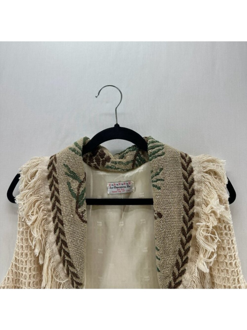 Vintage Jans Jems Tapestry Fringe Shawl Vest Size M/L Woven Lined Pinecone Cream - Picture 6 of 11